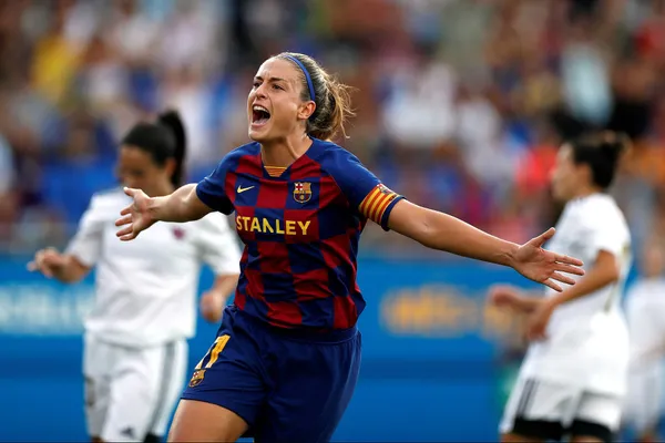 Alexia Putellas es indiscutidamente la mejor jugadora del mundo. Aunque el Fútbol Club Barcelona Femenino no tiene intenciones de dejar ir a su máxima estrella, la delantera tendría un precio de 500 mil euros.