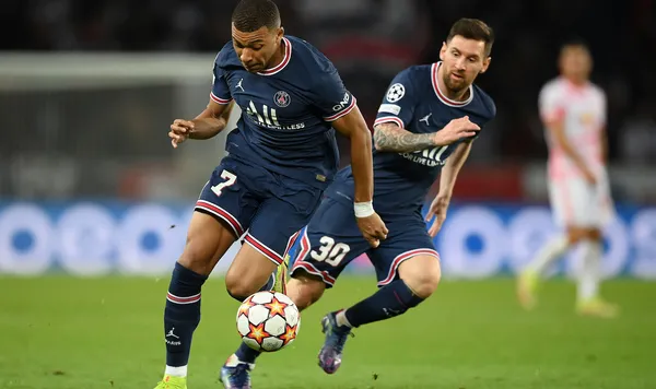 Ander Herrera opinó sobre quién es el mejor futbolista del mundo y no dudó en decir que es el astro argentino Lionel Mess. Una situación similar vivió hace meses Pochettino cuando afirmó algo similar y que le trajo algún dolorcito de cabeza con Mbappé ¿Conflicto en puerta?