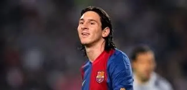 El argentino hacía sus primeros pasos con el primer equipo del Barcelona cuando ya humillaba rivales.