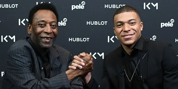 El crack del PSG que siempre menospreció el fútbol sudamericano ahora actúa cariñosamente ante Pelé.