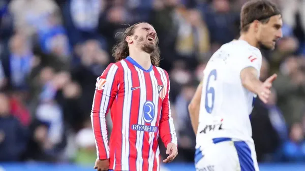 El delantero francés erró el penalti en el minuto 90 y las redes sociales se han llenado de críticas hacia su persona