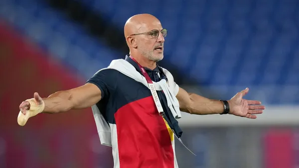 El entrenador del seleccionado español deberá pensar en un reemplazante. (Foto: AP)