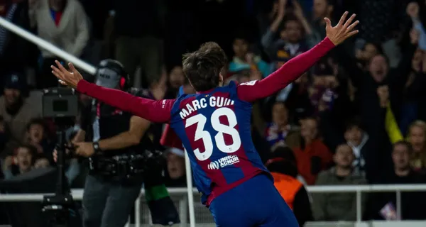 El FC Barcelona se pone arriba con gol de Marc Guiu