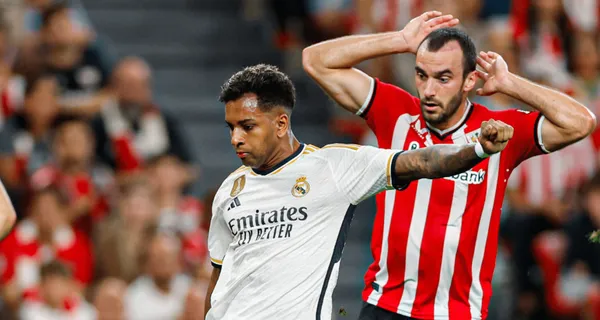 El futbolista brasileño abrió el marcador en el debut liguero.