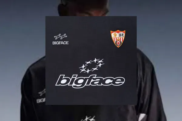 El jugador de baloncesto de la NBA ha sacado una prenda con un rediseño del escudo del Sevilla