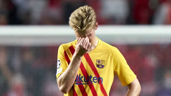 El mandamás de la institución estaría pensando realizar un movimiento algo extraño que no ha caído para nada bien en el vestuario culé.