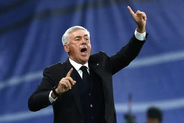 El periodista de ESPN no dudó en menospreciar la labor del técnico italiano a lo largo de su extensa trayectoria.