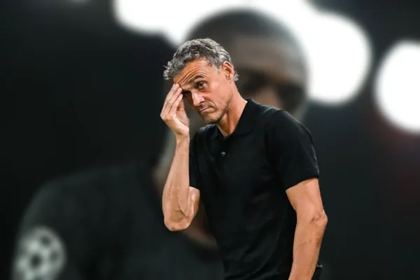 El técnico asturiano confía en el francés, pero lo cierto es que no está funcionando en PSG, al igual que sucedio en Barcelona.