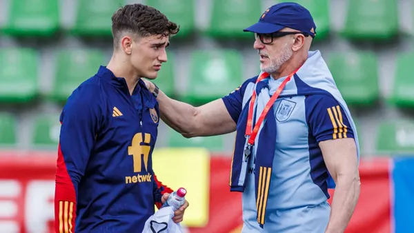 Gavi y Luis de la Fuente / Foto: RFEF