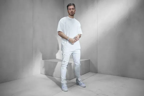 Jack Grealish será el embajador de la reconocida marca de moda italiana Gucci. El diez del Manchester City no está en su mejor momento futbolístico pero el mundo de la moda lo ve como el nuevo Beckham.