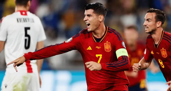 La historia está sentenciada: España anotó el cuarto y se acomoda en los grupos del clasificatorio Euro