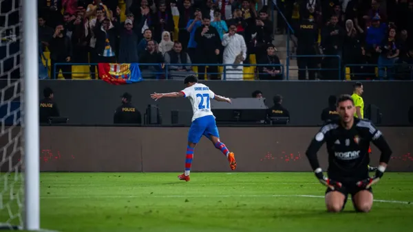 Lamine Yamal celebrando su gol de ayer