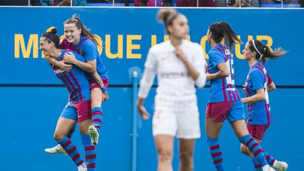 Las blaugranas son simplemente imparables, tras ir en desventaja ante el Sevilla Femenino, el equipo de Giraldez sacó todo su poderío al campo. Goleaó a la formación andaluza y está a dos partidos del record absoluto.