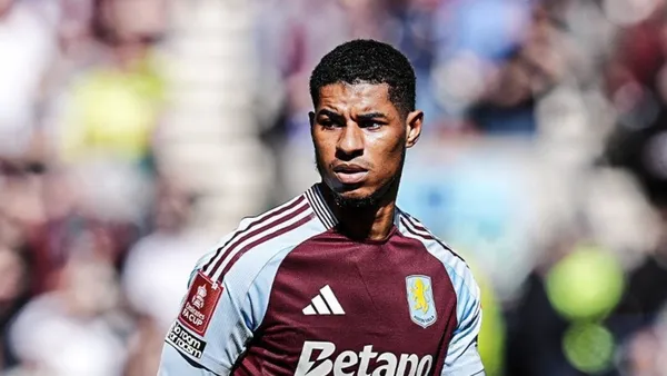 Marcus Rashford en Aston Villa