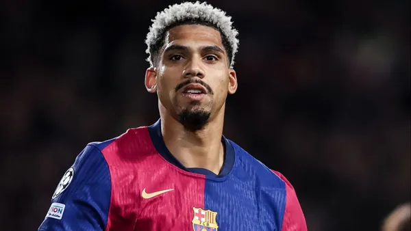 Ronald Araujo volvió a lesionarse dos semanas después de volver a jugar