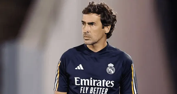 Si algo hizo Raúl durante estos días fue pensarlo: ¿por qué no se fue a dirigir en el Villarreal?