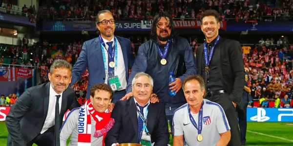 Tras ocho años acompañando al ‘Cholo’, dejó su lugar y ahora busca dirigir a Argentina.