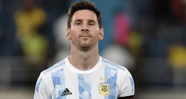 Uno de los delanteros del momento tuvo una particular confesión sobre Lionel Messi y la Selección Argentina