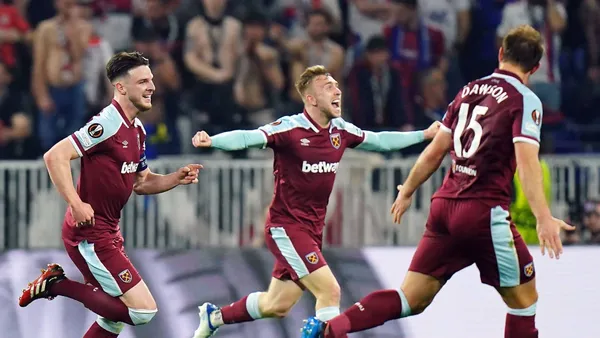 West Ham United Football Club recibe a Eintracht Frankfurt en el Estadio Olímpico de Londres, por el partido de ida de la semifinal de la Champions League.