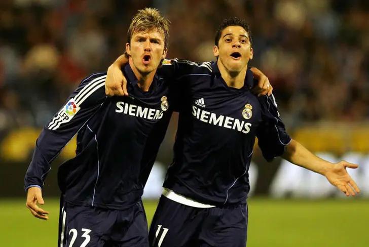 Cicinho y David Beckham en su paso por el Real Madrid&nbsp;