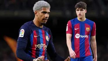 Ahora que tiene a Cubarsí, Barça quiere vender a Araujo y esto pide por dejarlo ir