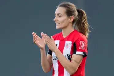 Ainhoa Moraza, defensora de 26 años del Athletic Club Femenino, es una de las destacadas figuras del equipo vasco. El clásico rival del Bilbao, Real Sociedad Femenino, querría contratarla y para eso debería abonar 100 mil euros.