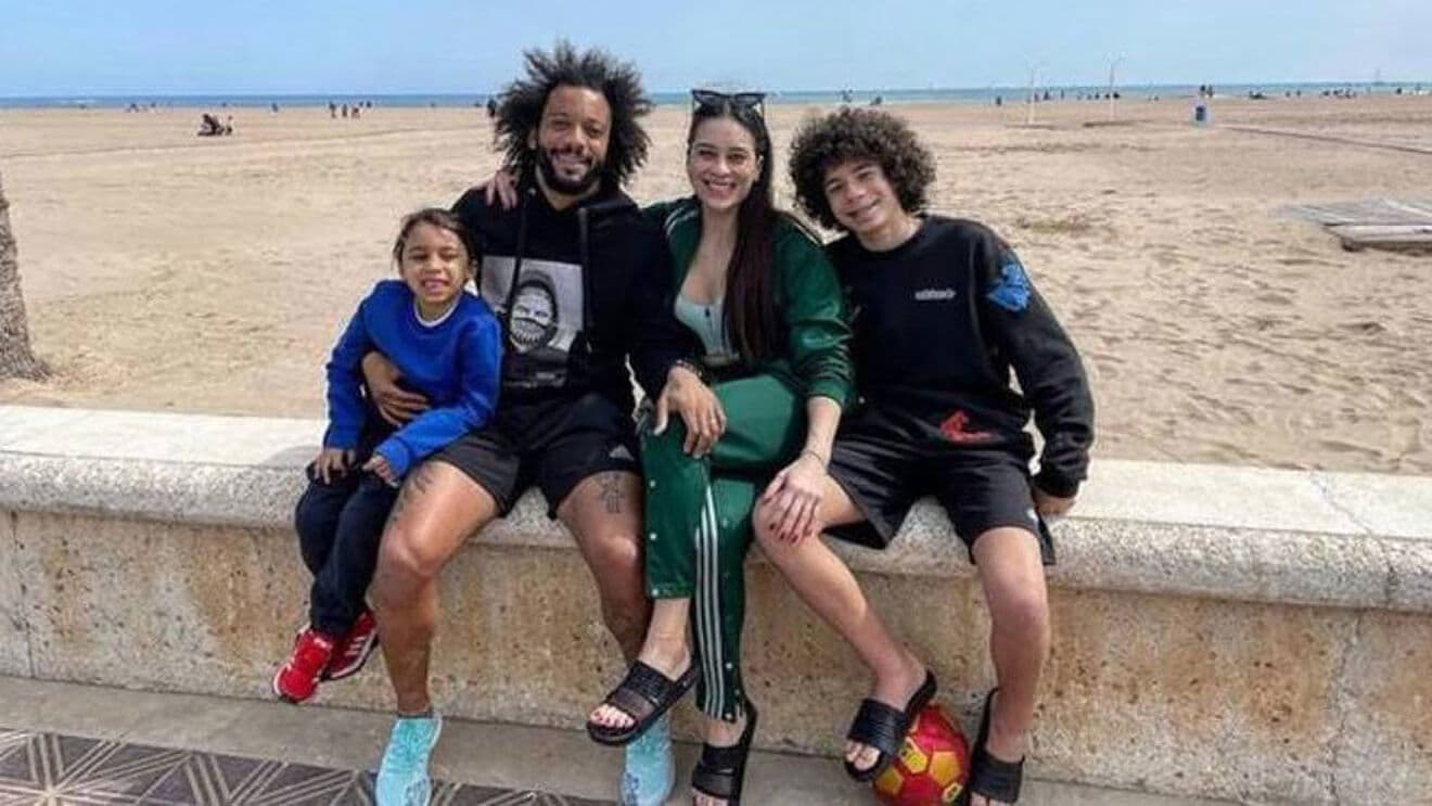 Al igual que su padre, los hijos del futbolista merengue tienen una pasión por el fútbol muy grande y esperan en un futuro poder ser como él o al menos intentarlo.