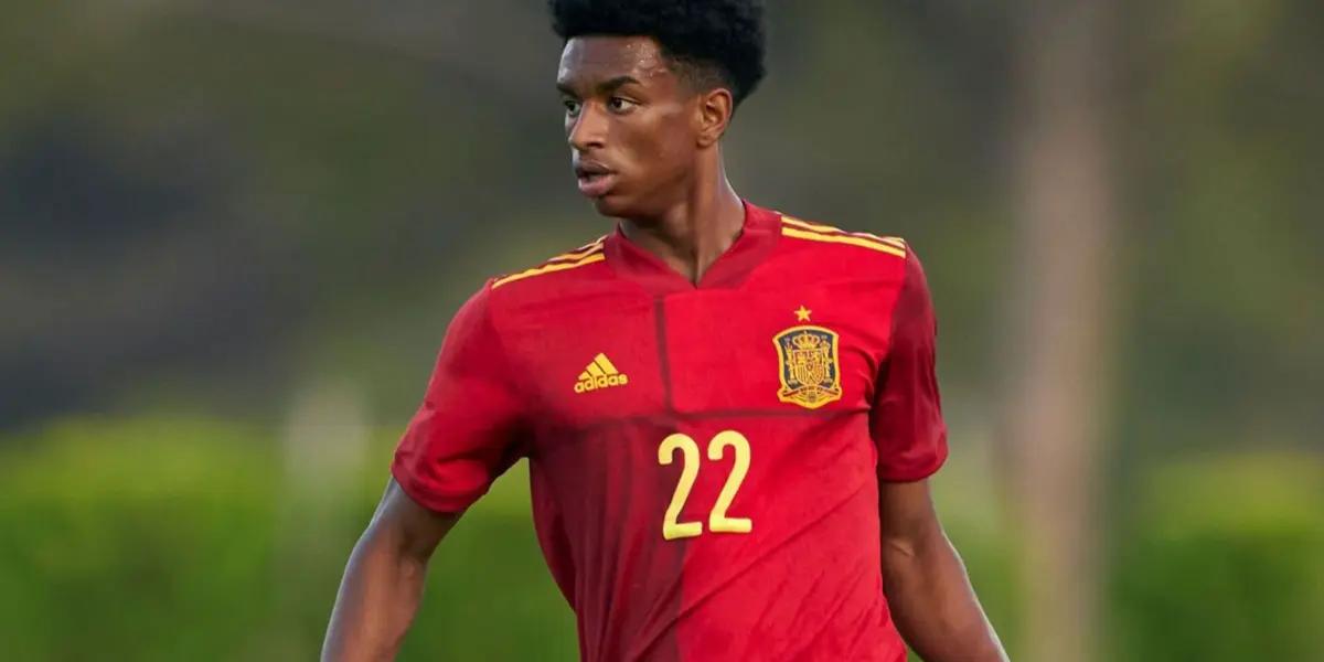 Alejandro Balde tuvo su primer partido con la Selección Española y mira todo lo que hizo