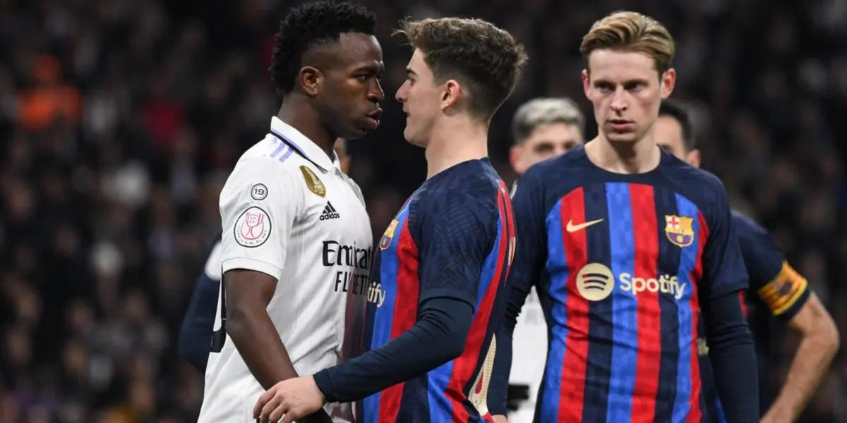 Ambos entrenadores confirmaron a sus respectivas alineaciones.