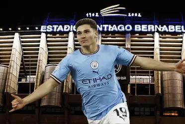 Ancelotti ahora tiene problema con la delantera con Joselu, pero pudo ser una opción Julián Álvarez