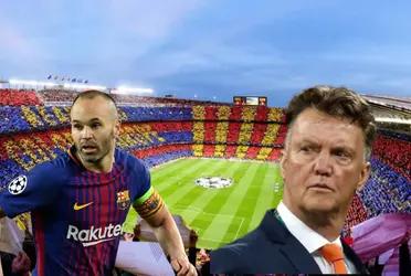 Andrés Iniesta habló en un medio de Emiratos Árabes Unidos y recordó al entrenador neerlandés ponderando ambos lados de su carácter.