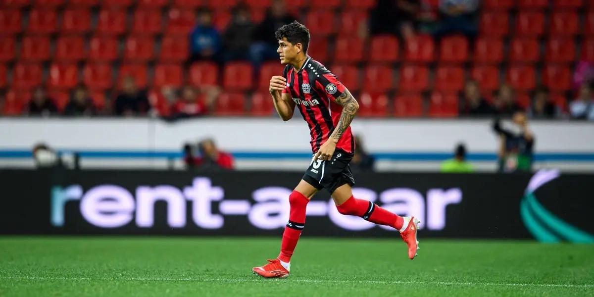 Ante los posibles ofrecimientos del Sevilla y el Tottenham, el mejor destino para Piero Hincapié sería La Liga debido a su clima, la posibilidad de ser titular y el posible salto a un gran equipo europeo.