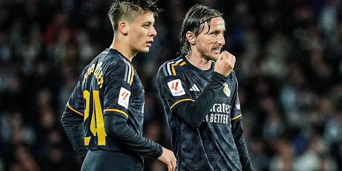 Arda Guler y Luka Modric, jugadores del Real Madrid
