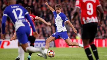 Atlético de Madrid y Athletic tuvieron que esperar más de 10 minutos para empezar la segunda mitad, fue por esta razón