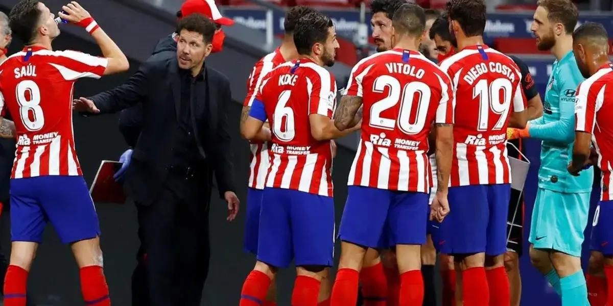 Atlético de Madrid invirtió fuerte en un jugador que fue de los más caros de la historia pero su rendimiento fue un fiasco y se irá