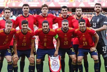 Aunque no arrancó como titular ante República Checa, demuestra que es mejor que su competencia interna en la Roja