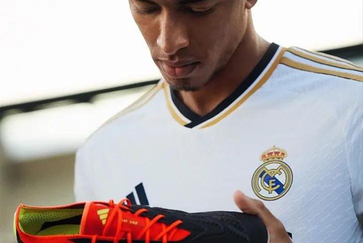 Las nuevas Adidas Predator de Jude Bellingham que usará hasta el final de la temporada