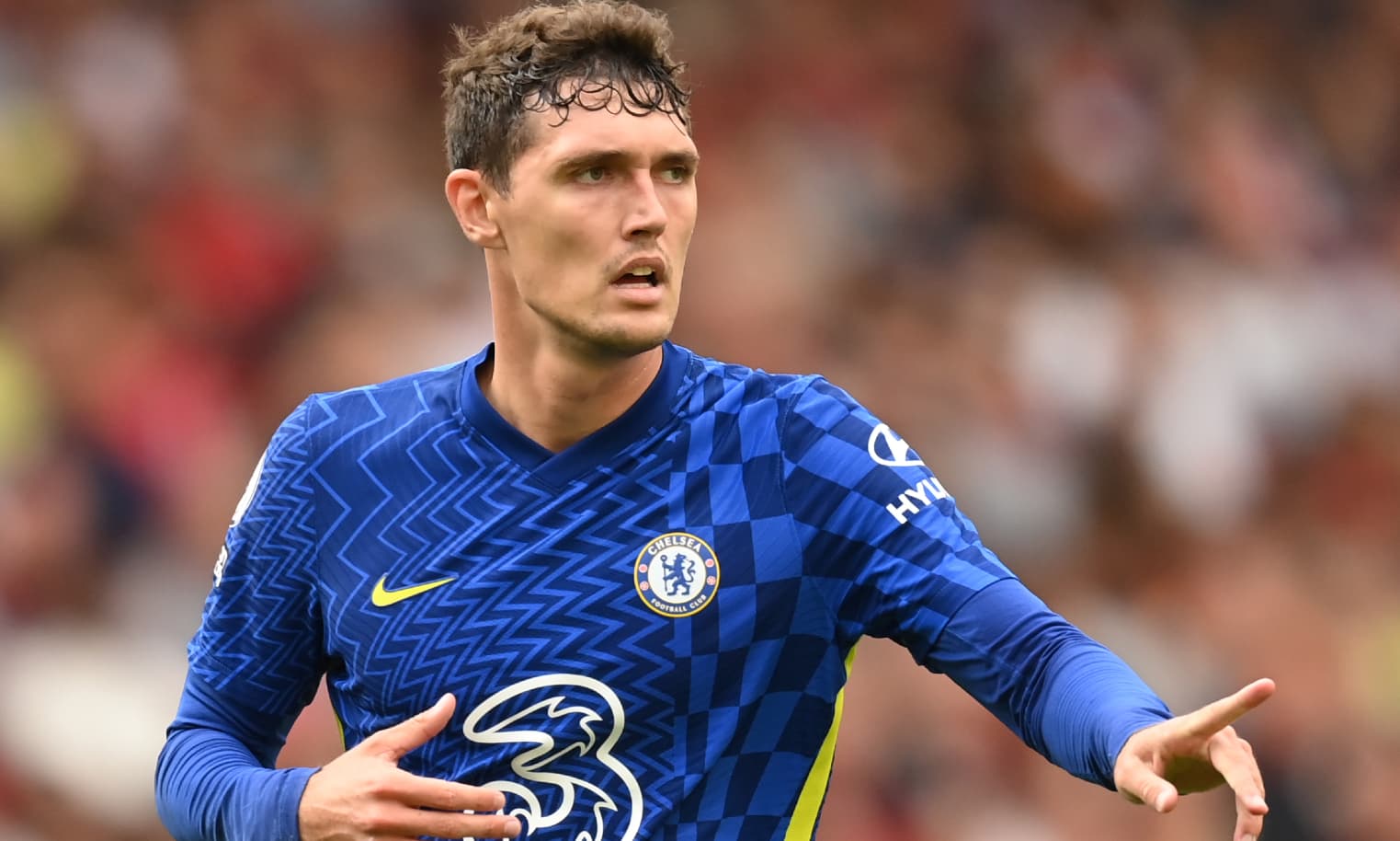 Barcelona sigue en la búsqueda de refuerzos y ahora apunta sus cañones al central danés del Chelsea Andreas Christensen.