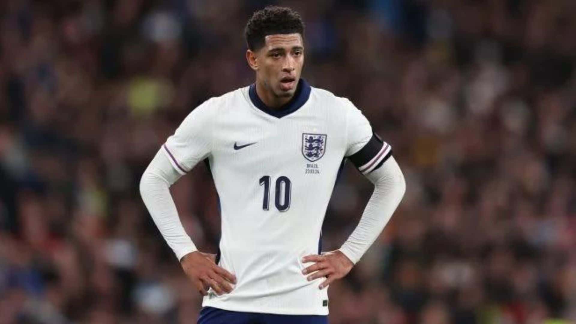 Bellingham con la camiseta de Inglaterra. (Foto: EFE)