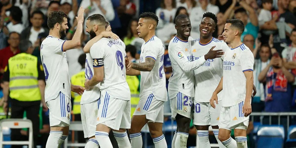 Benzema ya está recuperado de su lesión, estará apoyando a su compañeros de selección pero no podrá ser parte del juego.