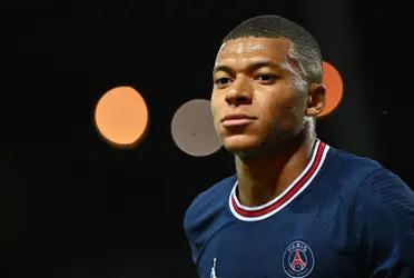 Bombazo en el mercado europeo, el PSG rechazó la oferta de 160 millones por Kylian Mbappé y le pide al Real Madrid que suba su precio. Recordemos que el futbolista francés queda libre el año que viene y esto es clave en la operación.