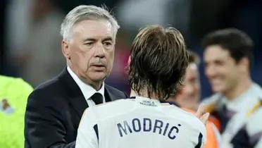 Carlo Ancelotti, entrenador del Real Madrid, y Luka Modric