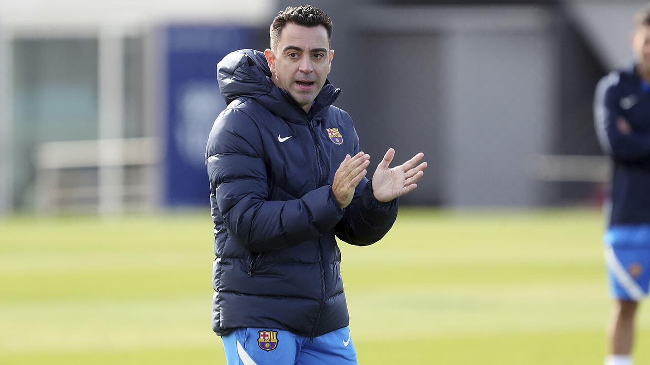 Como pasa en la mayoría de clubes, el entrenador por diferentes motivos tiene jugadores con los que hay mayor quimica, relación, etc. Y el caso del nuevo entrenador culé no es distinto.