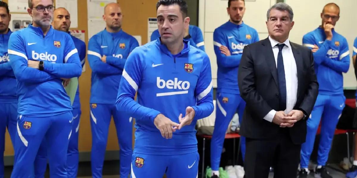 Con la llegada de Xavi, no solo se plantea la idea de una revolución futbolística para volver a la fórmula que los hizo exitosos. También se vendrá un riguroso método discuplinario de trabajo.