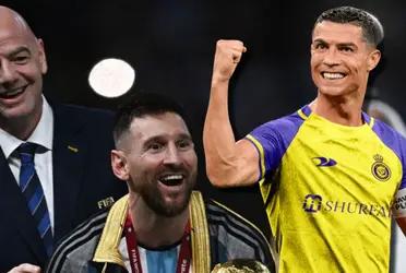 Con Lionel Messi, Infantino lo felicita, abraza y sonríe, mientras el trato fue otro con Cristiano Ronaldo