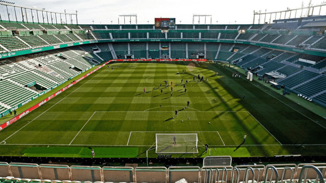 Conocé el terreno de juego más grande de España, la cantidad total de estadios en España y mucho más.