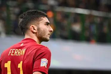 Consciente de que no podrán abonar el dinero que exije el Manchester City por el delantero español, el FC Barcelona ya se prepara para ofrecer al cuadro inglés a Coutinho, Umtiti, Lenglet, Mingueza y otros jugadores para meterlos en la negociación por el atacante.