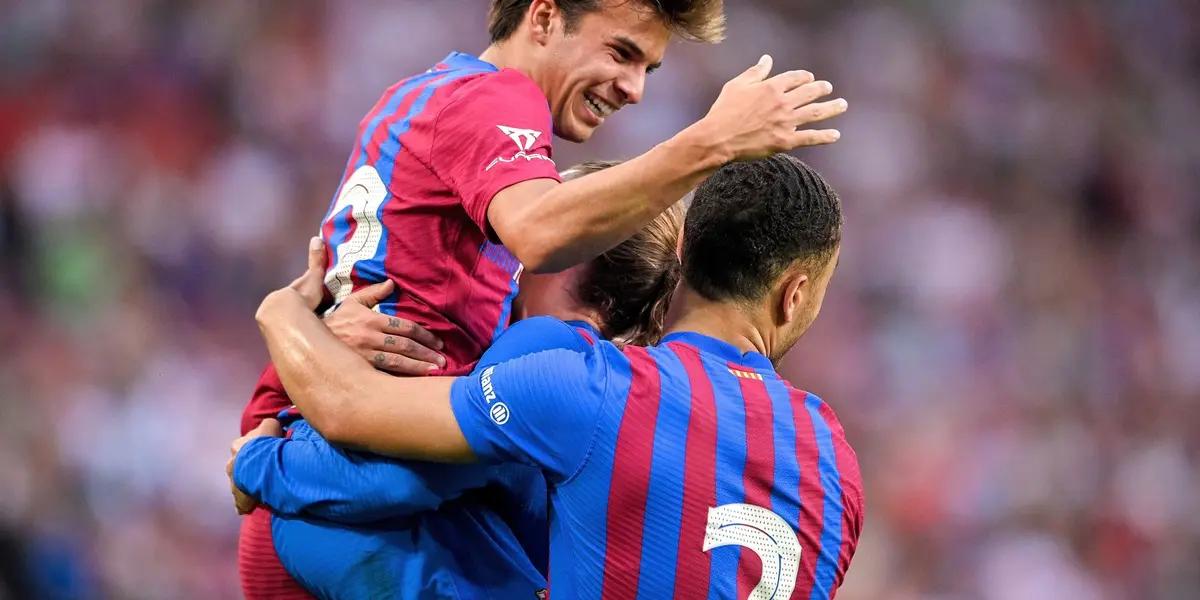 Creyeron que era un capricho de Koeman, pero Xavi todavía tampoco ve listo a Riqui Puig para jugar en el primer equipo de Barcelona.