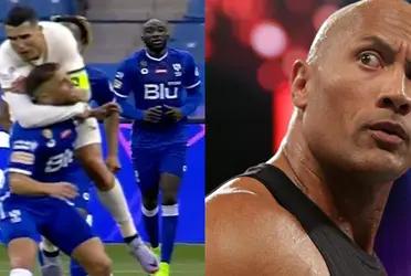 Cristiano Ronaldo botó a un rival al suelo con una fuerte tacleada, luego de la impotencia por estar perdiendo el partido