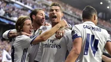 Cristiano Ronaldo con sus ex compañeros en el Real Madrid
